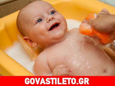 Μίνι οδηγός για το πρώτο του μπανάκι